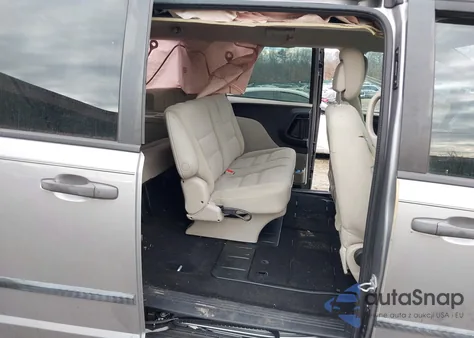 2016 Dodge Grand Caravan American Value Pkg z USA, uszkodzony, nr VIN 2C4RDGBG1GR356133